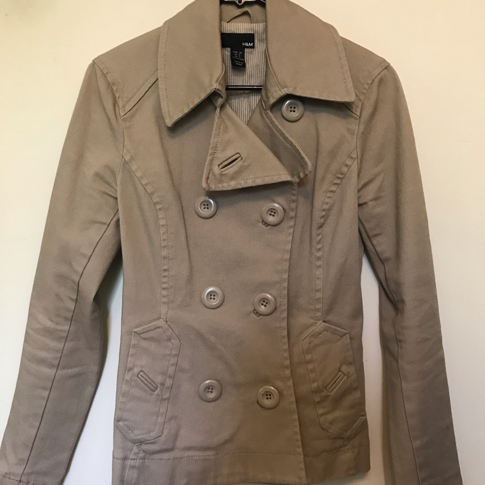 Beautiful spring/fall Jacket H&M sz M